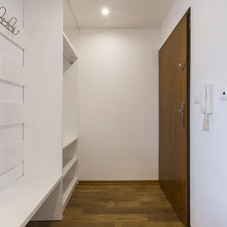 アパート Udanypobyt Skocznia *